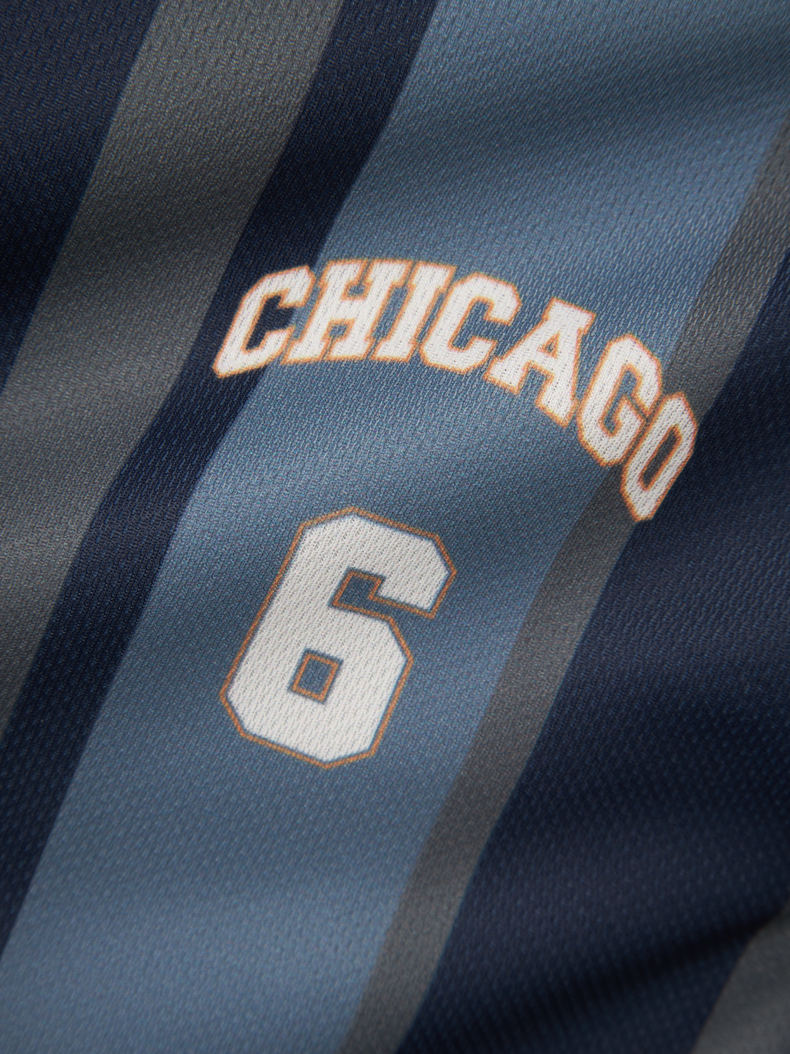 model_shot-front_full